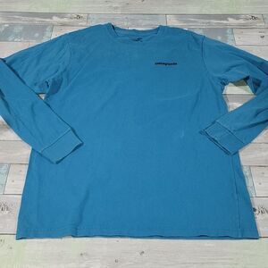 Patagonia Long Sleeved Shirt sz Small